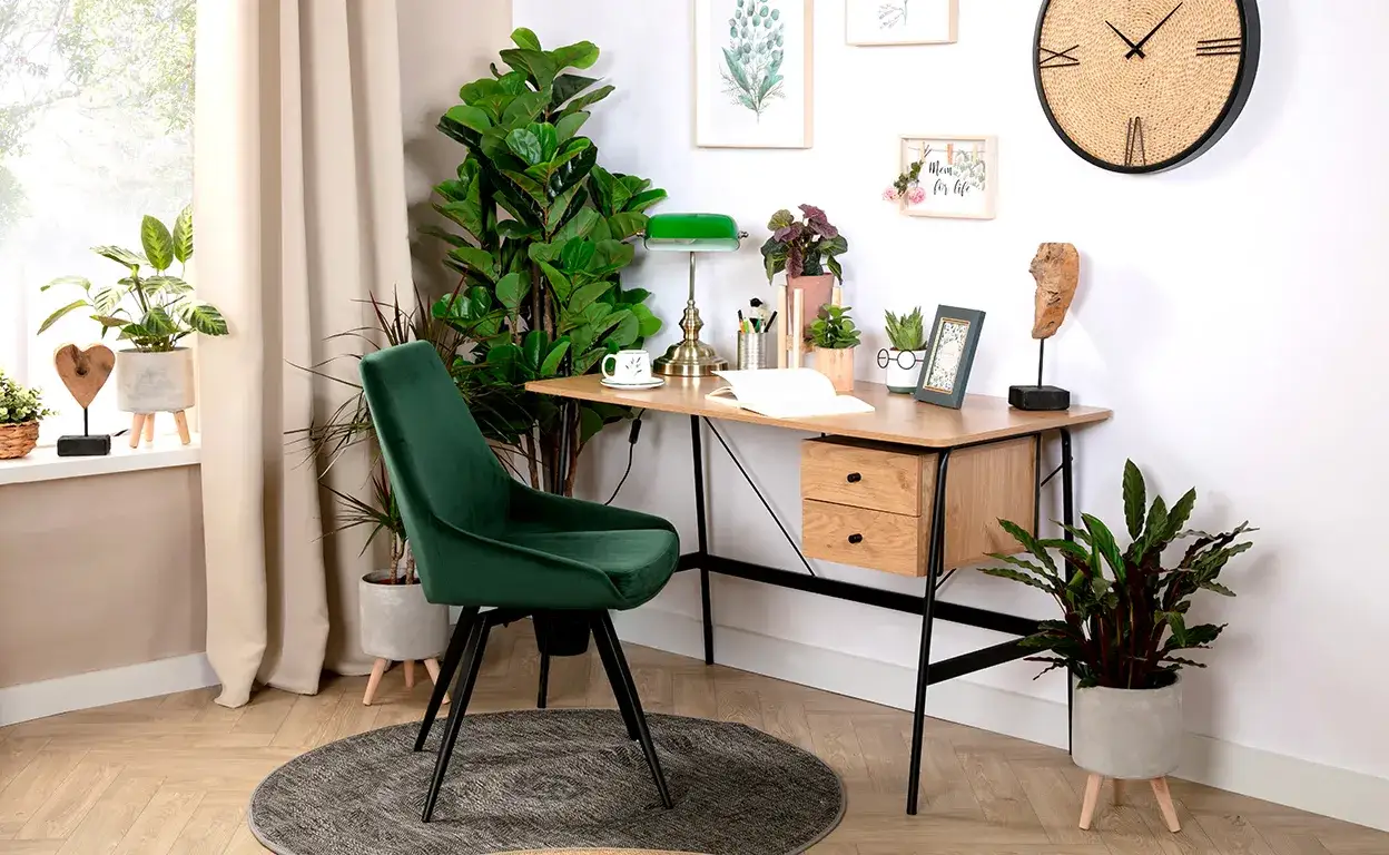 Zdjęcie Jakie krzesło do biurka wybrać, aby uniknąć bólu pleców?