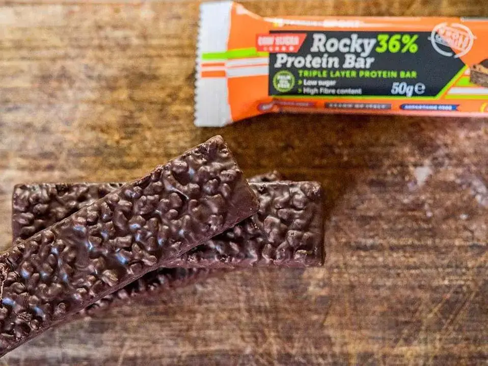 Zdjęcie Czy baton proteinowy jest zdrowy? Odkryj ukryte zagrożenia i korzyści