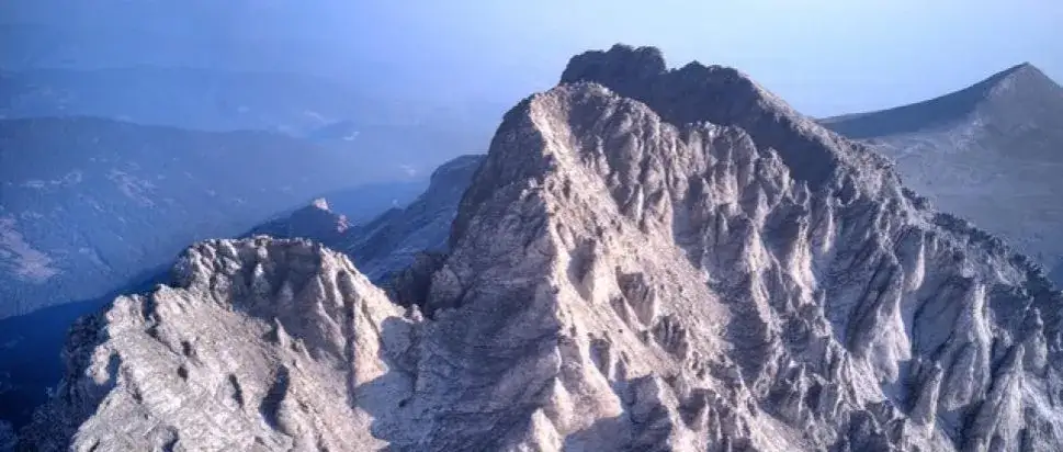 Zdjęcie Gdzie znajduje się góra Olimp? Odkryj jej tajemnice i lokalizację