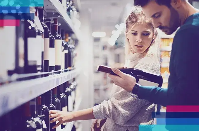 Zdjęcie Ile alkoholu można przewieźć do Izraela samolotem? Sprawdź limity i uniknij problemów!