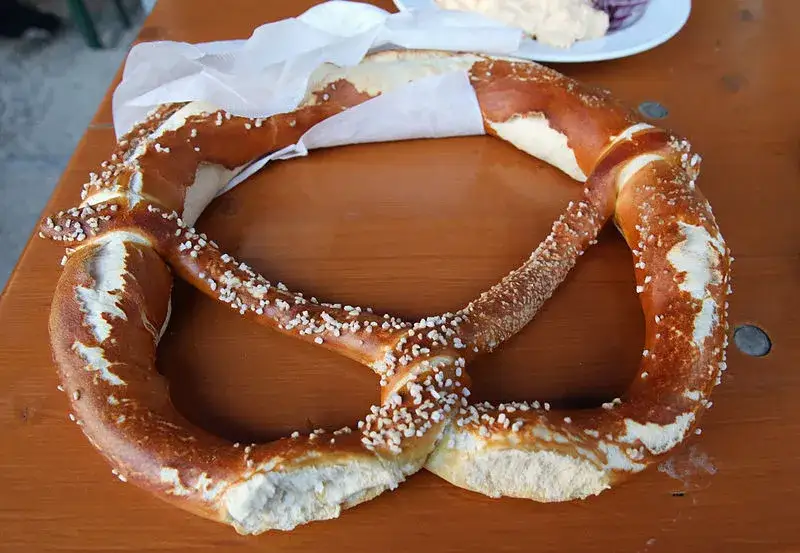 Zdjęcie Regionalne potrawy Bawarii, które musisz spróbować – smaki, które zachwycają