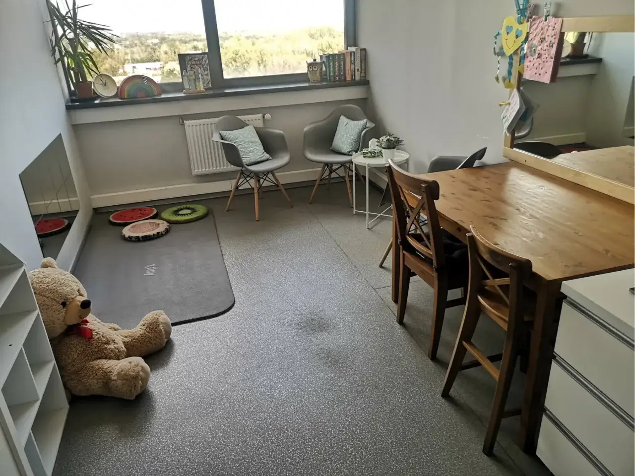 Zdjęcie Gabinet psychologa szkolnego: Wsparcie i rozwój Twojego dziecka