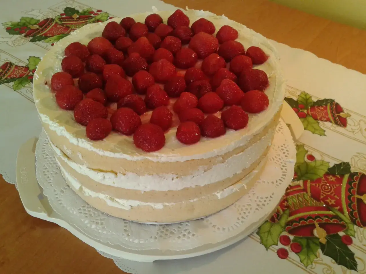 Zdjęcie Zdrowy tort na roczek bez cukru – prosty przepis dla małych alergików