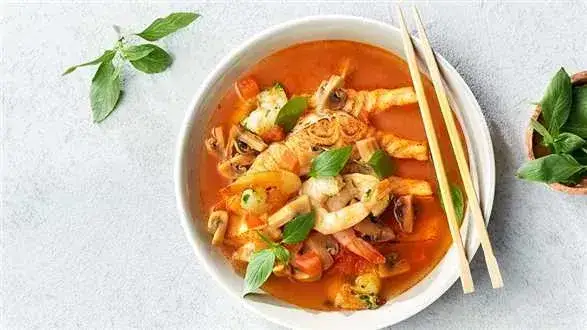 Zdjęcie Bazylia do zup: odkryj idealne połączenia smakowe