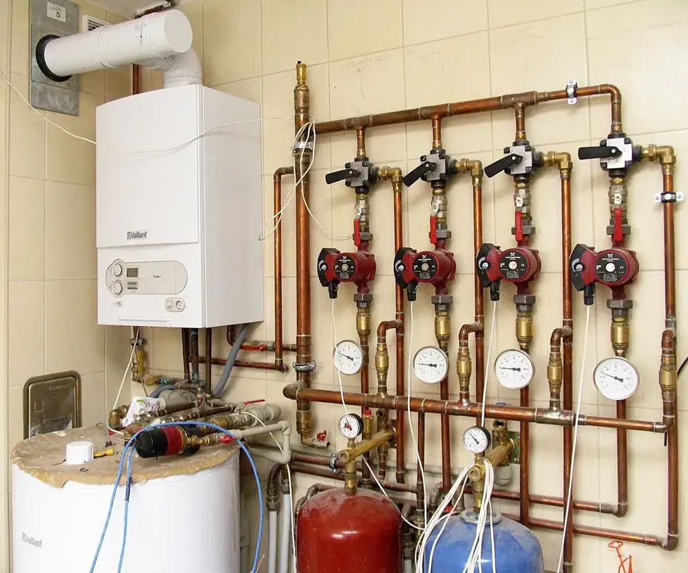 Zdjęcie Jakie ciśnienie w instalacji CO w bloku zapewni bezawaryjne ogrzewanie?