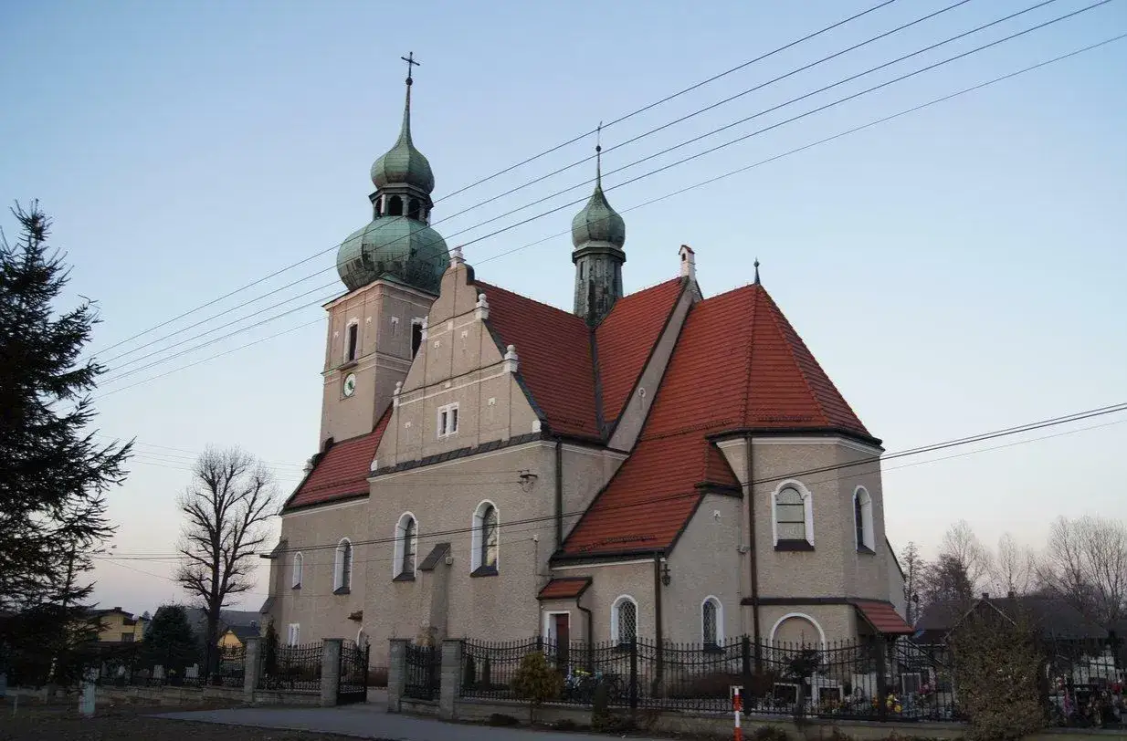 Zdjęcie Goczałkowice Parafia: Centrum wiary i wspólnoty