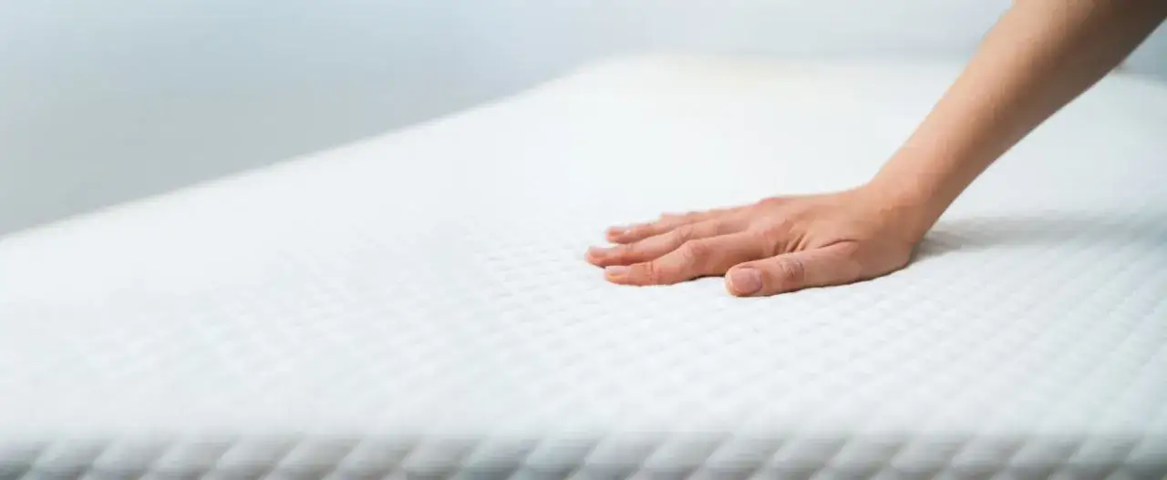 Zdjęcie Zły materac objawy - jak rozpoznać skutki niewłaściwego snu