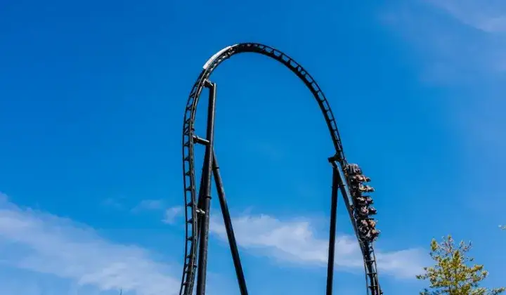 Zdjęcie Atracciones Parque Warner Madrid: Las Montañas Rusas que No Te Puedes Perder