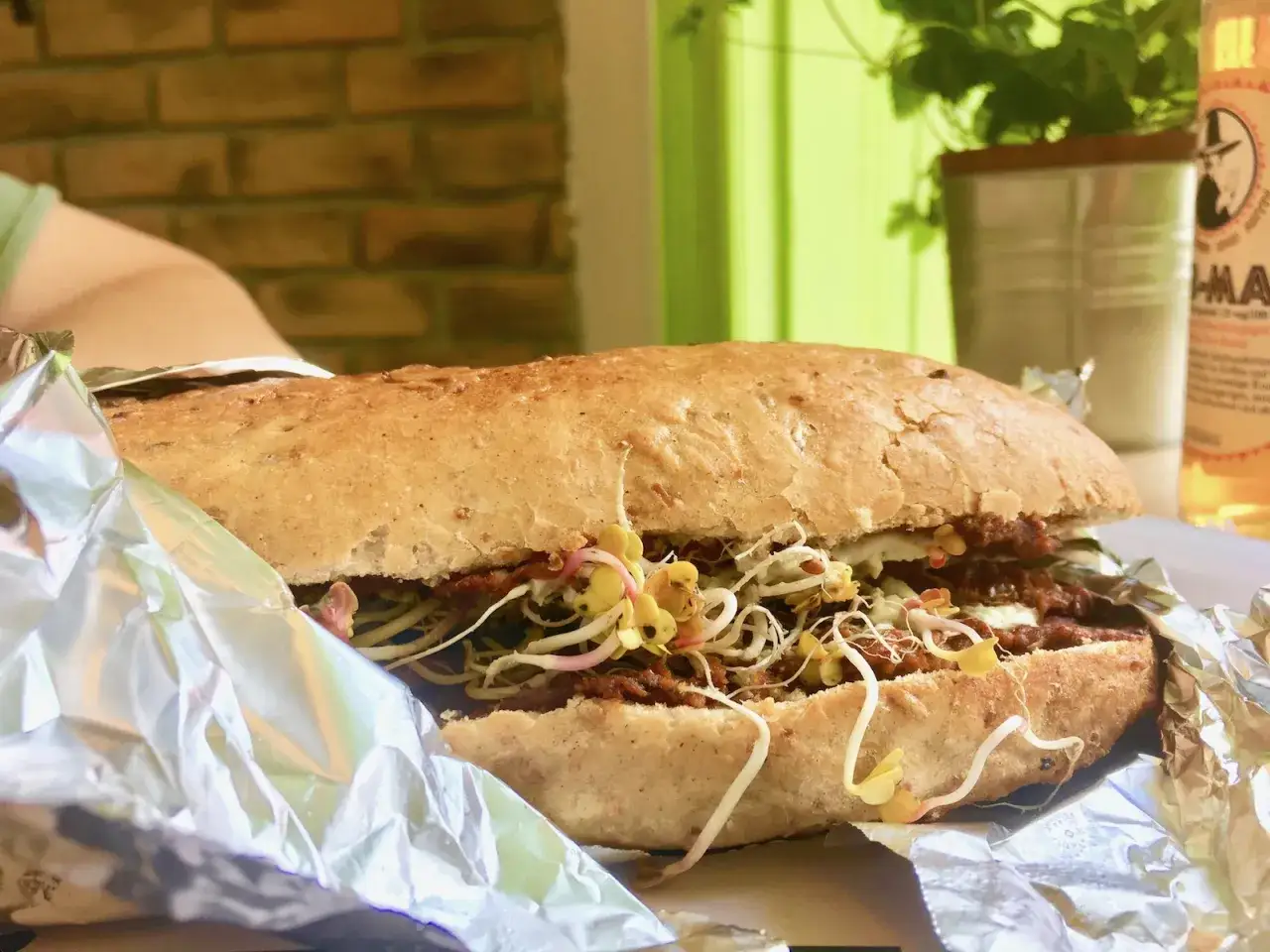 Zdjęcie Chwast Bus w Toruniu &ndash; zdrowe jedzenie na wyciągnięcie ręki