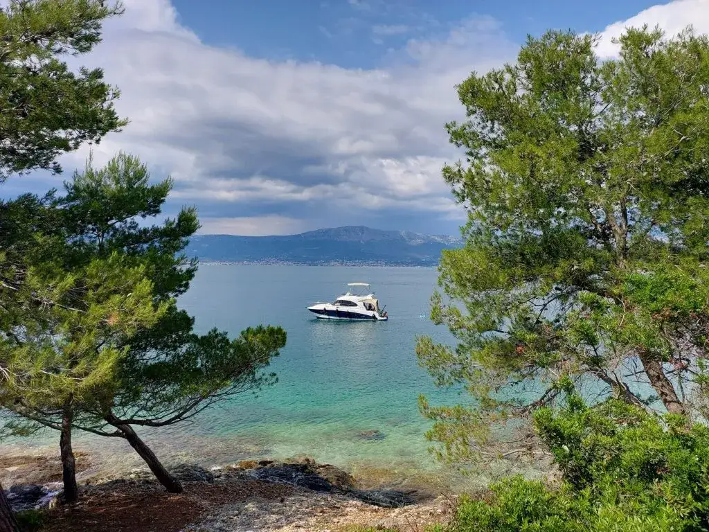 Zdjęcie Gdzie rezerwować noclegi w Chorwacji, aby uniknąć wysokich kosztów?