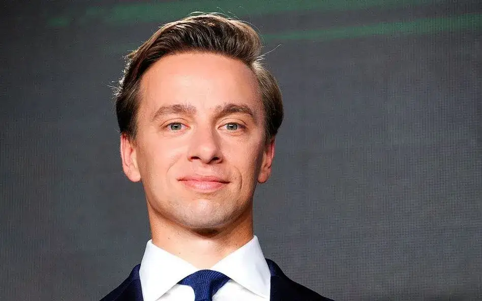 Zdjęcie Krzysztof Bosak: Jaką partię reprezentuje i co warto wiedzieć?