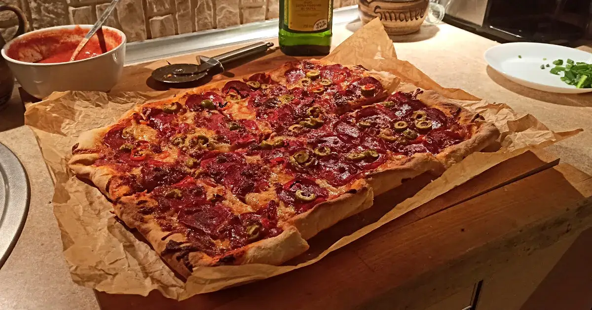 Zdjęcie Jak zrobić pizzę w domu - prosta receptura, która zachwyci smakoszy