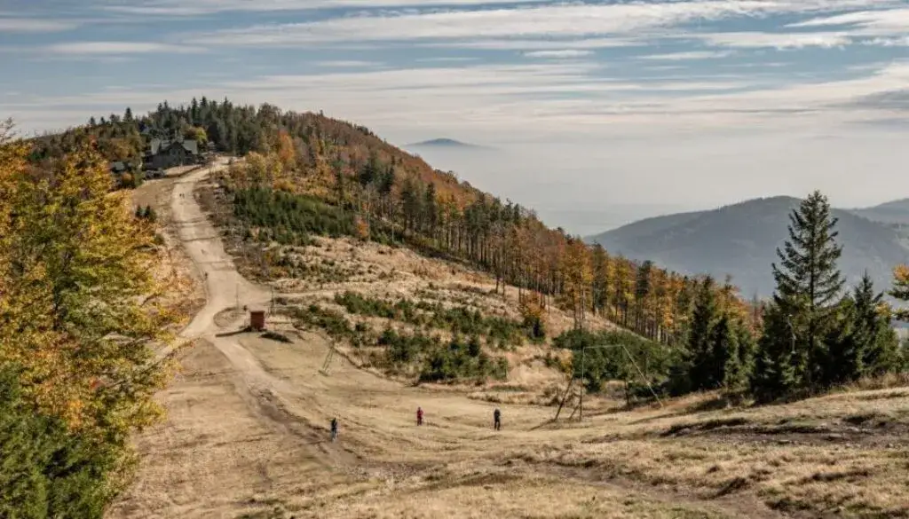 Zdjęcie Góry na Śląsku: Przewodnik po miejscach i szlakach w regionie górskim
