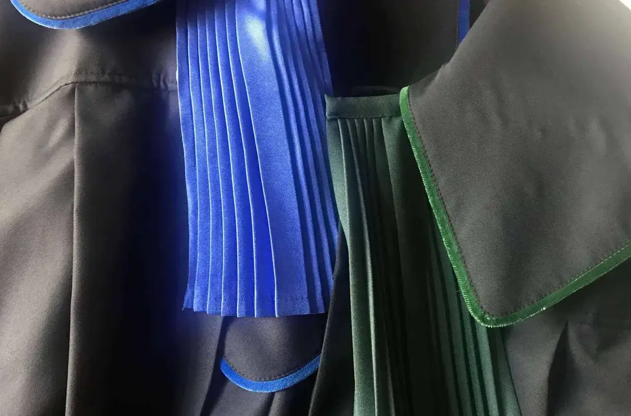 Zdjęcie Różnice między radcą prawnym a adwokatem - co musisz wiedzieć