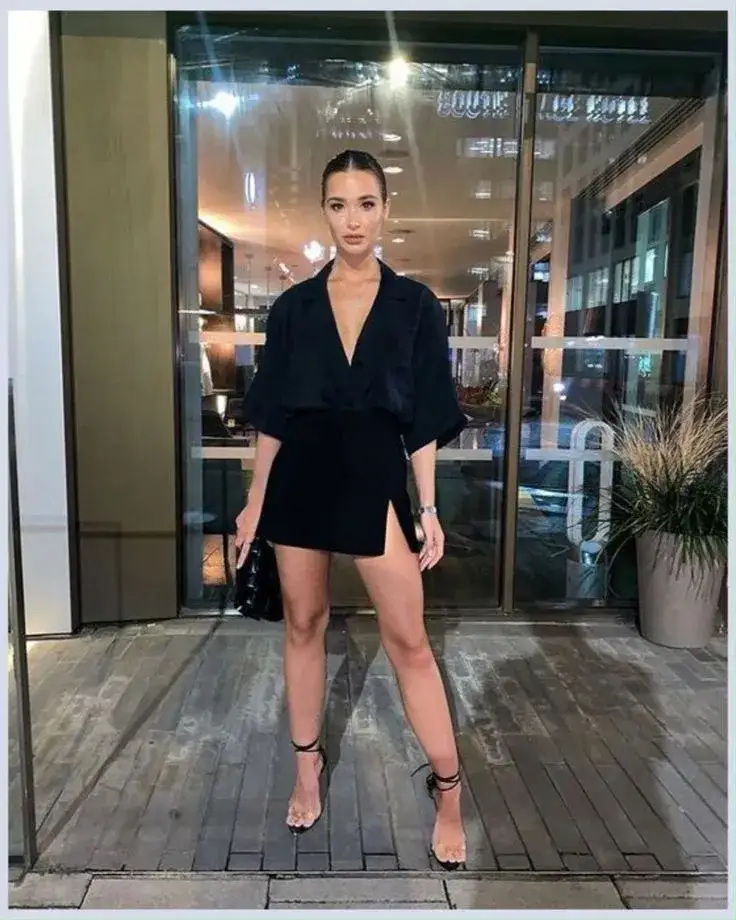 Zdjęcie Outfit para cena de noche mujer: elegancia sin esfuerzo para brillar