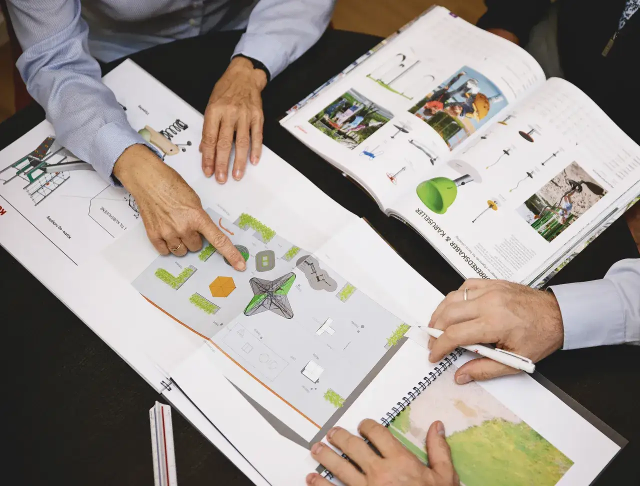 Zdjęcie Jak zaprojektować plac zabaw dla dzieci, aby był bezpieczny i atrakcyjny