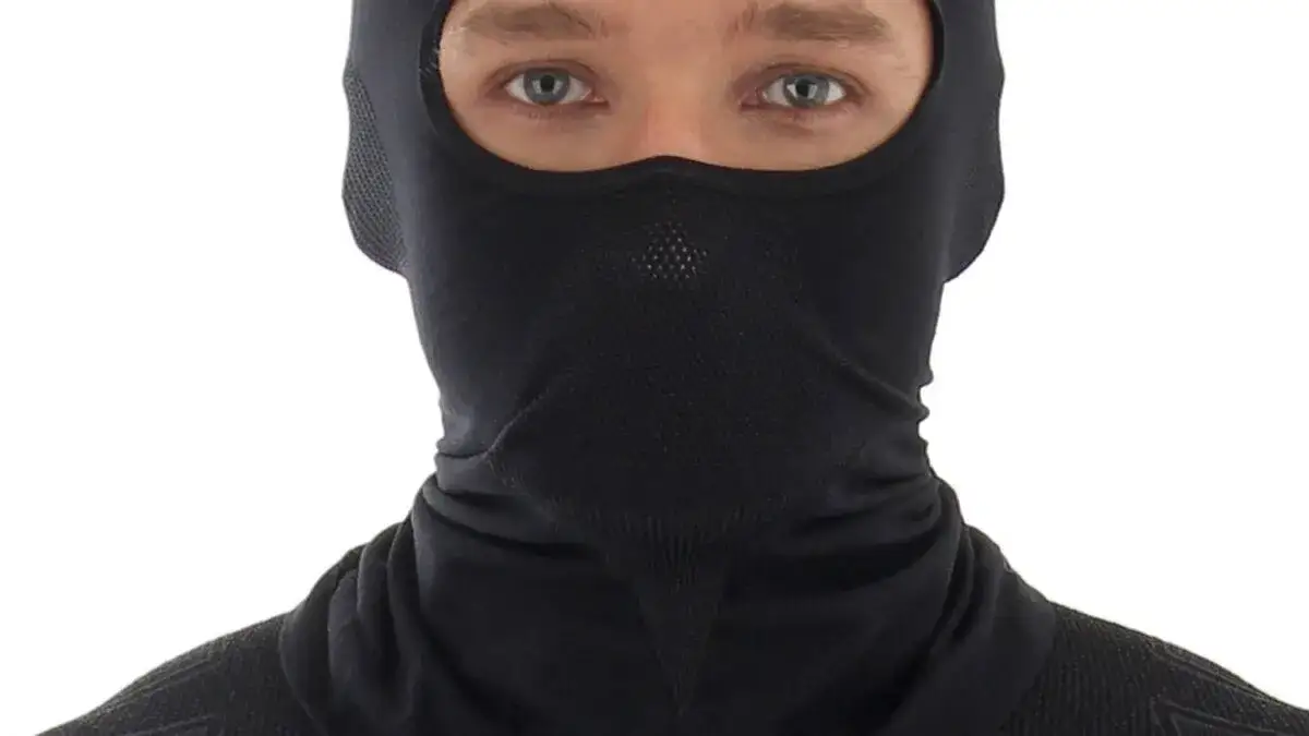 Zdjęcie Najlepsza kominiarka motocyklowa na lato – komfort i ochrona w upale