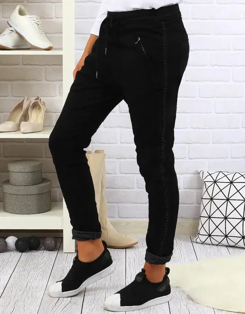 Zdjęcie Joggery damskie: dla kogo są idealne? Wybierz najlepsze buty