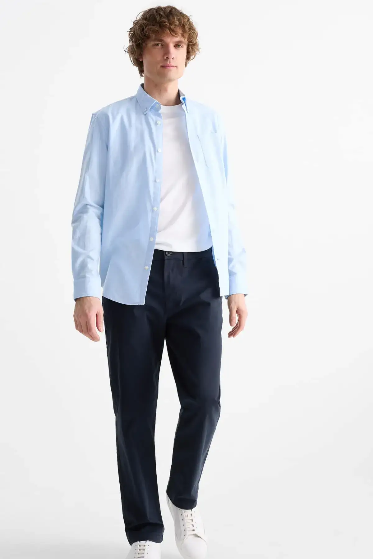 Zdjęcie Los mejores pantalones chinos: comodidad y estilo para cada ocasión