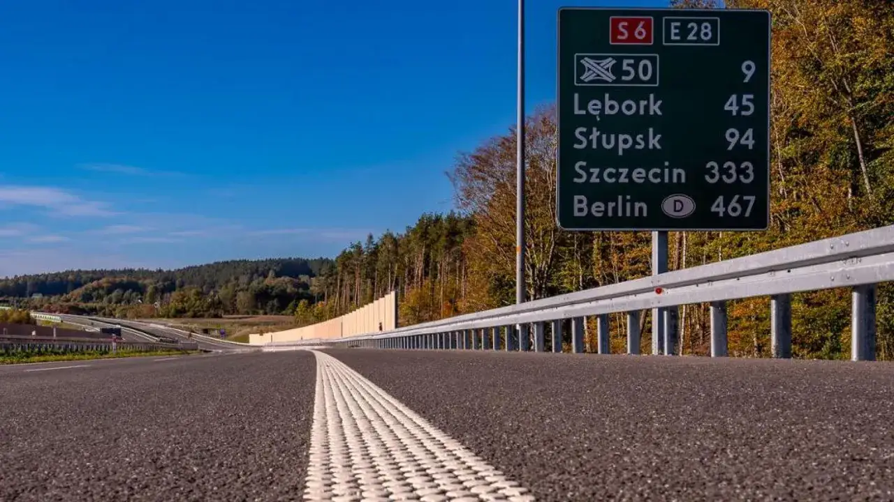 Zdjęcie Nocleg tranzytowy co to znaczy? Jakie ma znaczenie dla podróżnych?