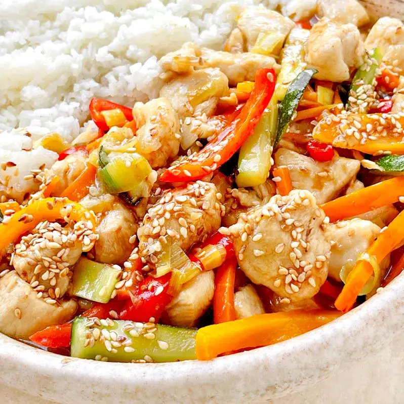 Zdjęcie Jak zrobić chińskie danie z kurczakiem, które zachwyci każdego smakosza