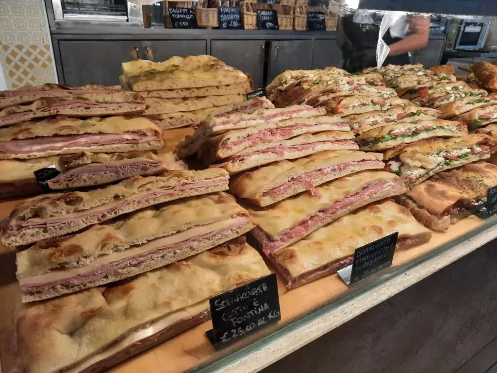 Zdjęcie Gdzie zjeść we Florencji? Autentyczne smaki bez pułapek!