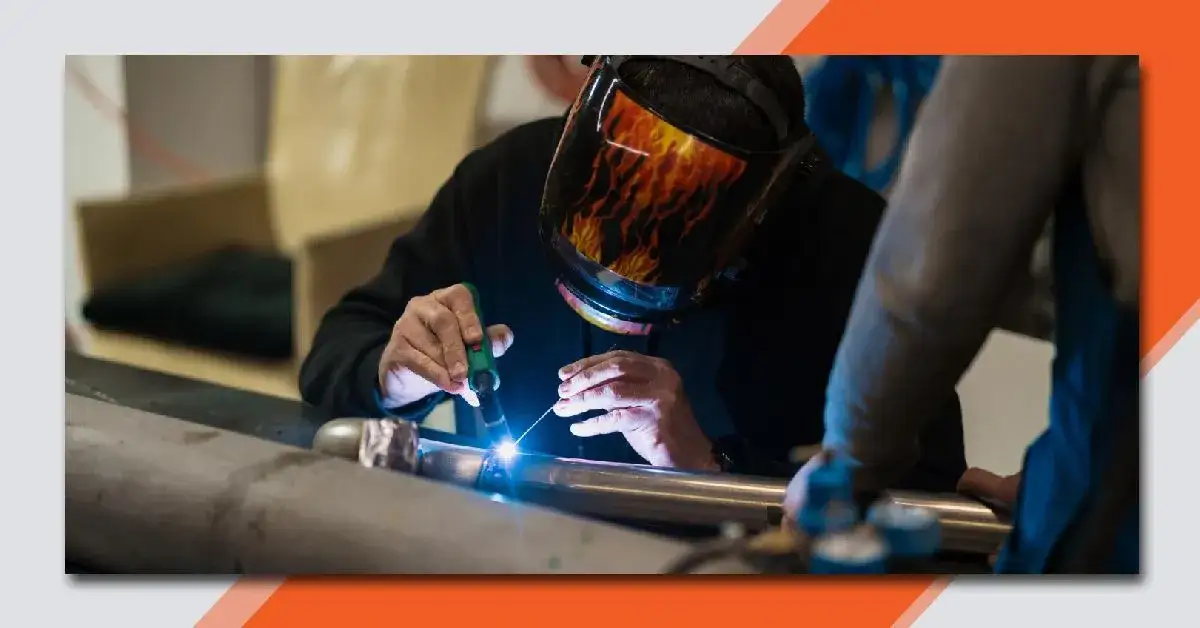 Zdjęcie Jakim sposobem spawać wydech? Poznaj najlepsze metody i porady