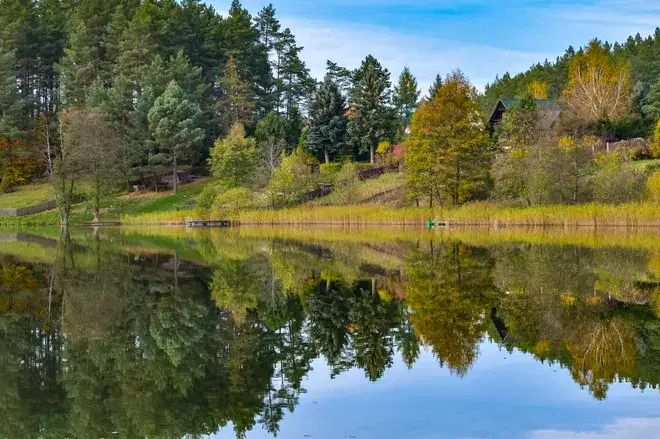Zdjęcie Jezioro Pierzchalskie: historia, ekologia i wędkarstwo w sercu Mazur