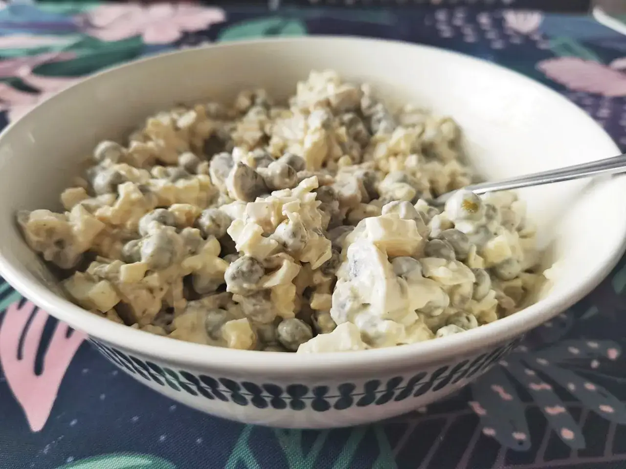Zdjęcie Jak zrobić sałatkę z pieczarek - prosty przepis na smaczną przekąskę