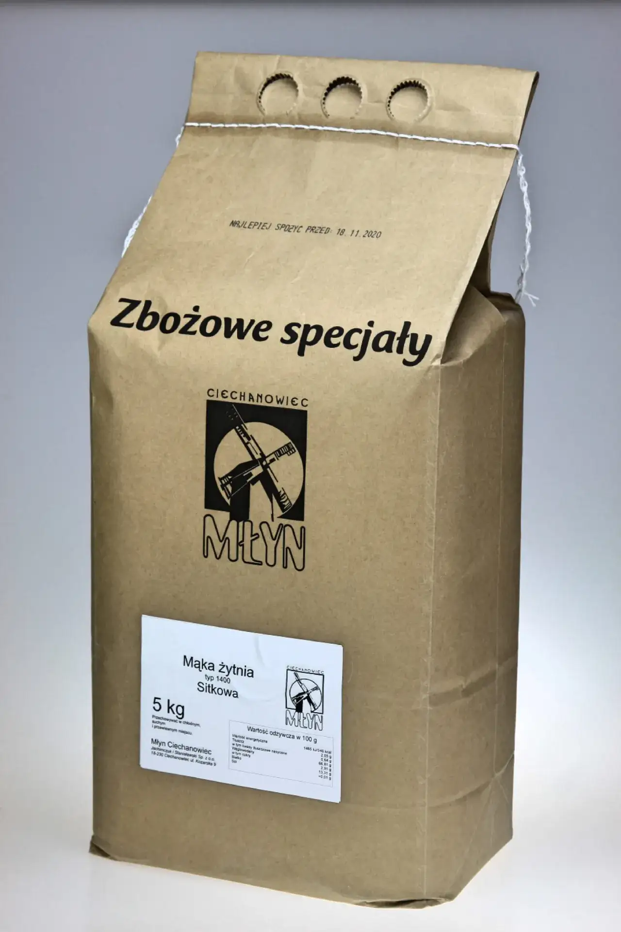 Zdjęcie Mąka sitkowa co to jest? Odkryj jej właściwości i zastosowanie