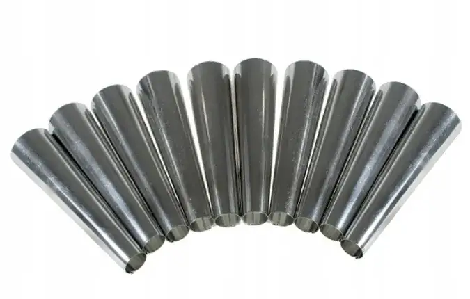 Zdjęcie Metalowe rurki do pieczenia niezbędne w cukierniczym warsztacie?