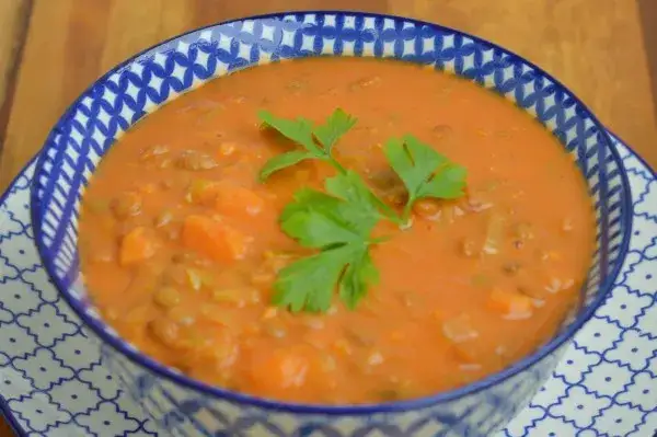 Zdjęcie Czy można zamrozić zupę pomidorową? Sprawdź, jak to zrobić dobrze