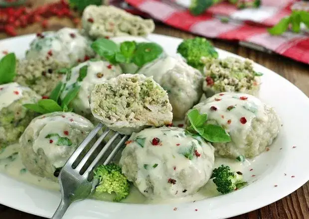 Zdjęcie Jak długo gotować cielęcinę dla niemowlaka, aby była bezpieczna?