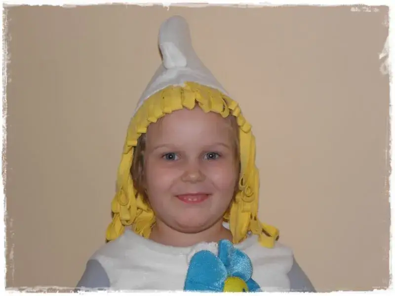 Zdjęcie Jak uszyć strój smerfetki - proste kroki do idealnego kostiumu