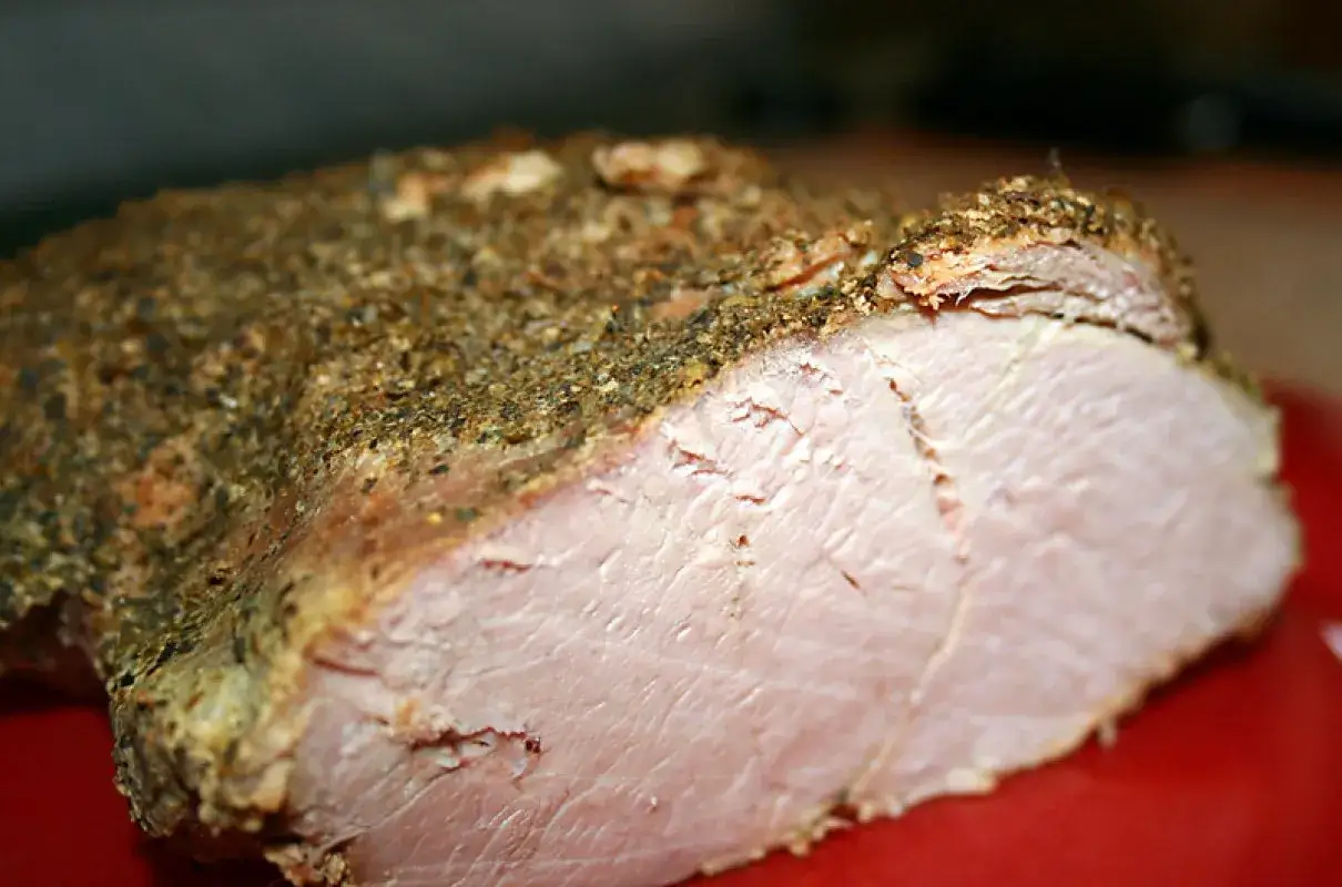 Zdjęcie Ile piec cielęcinę, aby była soczysta i pełna smaku? Sprawdź!