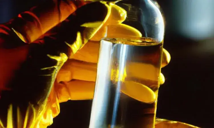 Zdjęcie Jak powstaje benzyna? Odkryj tajniki rafinacji ropy naftowej