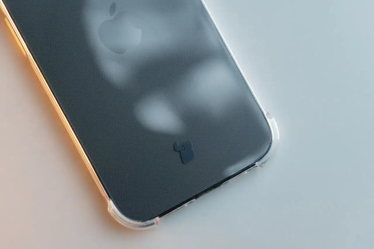 Zdjęcie Jak czyscić głośniki w iPhone, aby uniknąć problemów z dźwiękiem