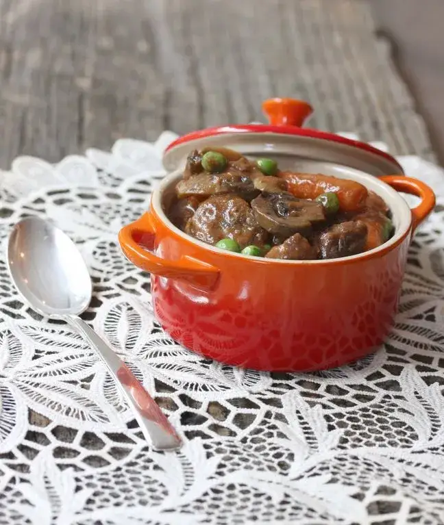 Zdjęcie Ile kalorii ma wołowina gotowana? Zaskakujące wartości odżywcze