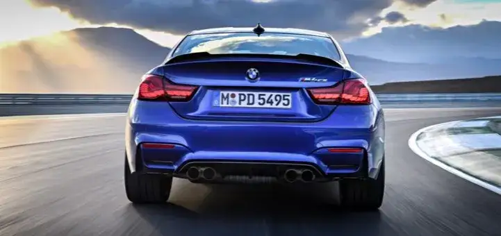 Zdjęcie BMW M4 F82: Niezawodne osiągi i kluczowe informacje, które musisz znać