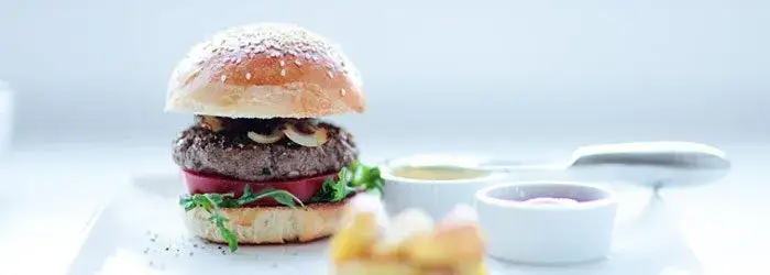 Zdjęcie Jakie mięso na burgery wołowe, aby uzyskać idealny smak i soczystość