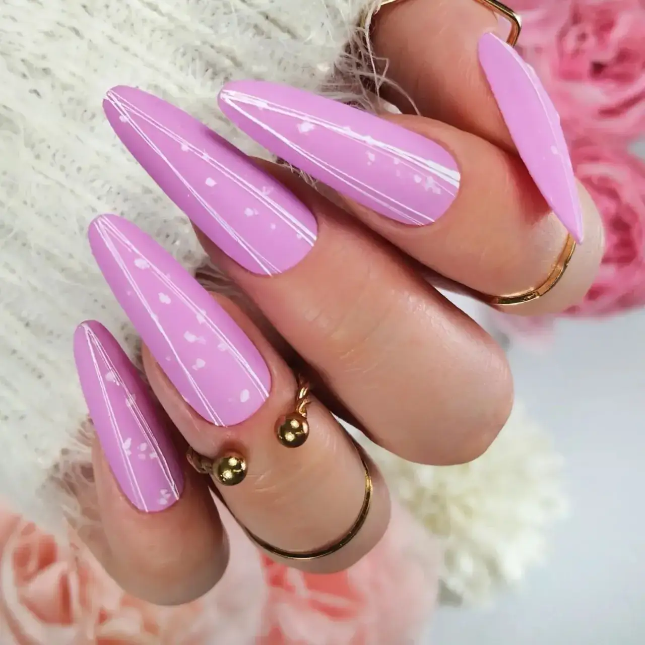 Zdjęcie Jak modnie pomalować paznokcie: trendy, które zachwycą każdego