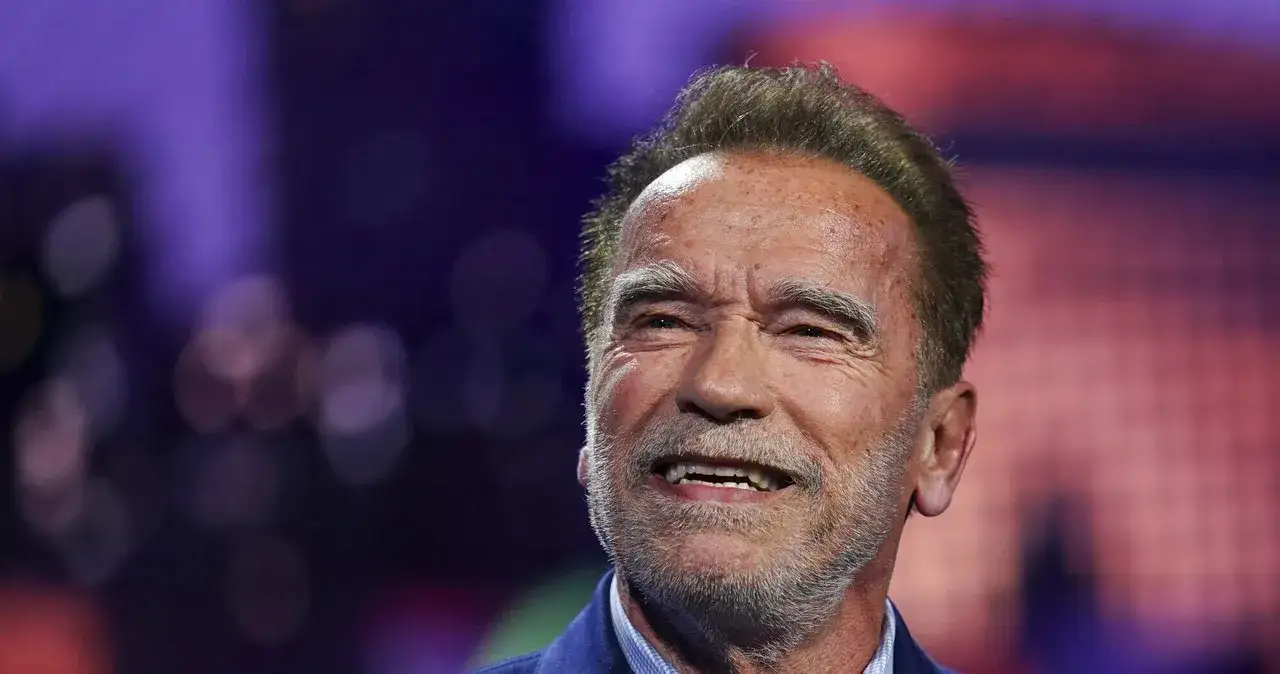 Zdjęcie Gdzie urodził się Arnold Schwarzenegger? Zaskakujące fakty z życia!