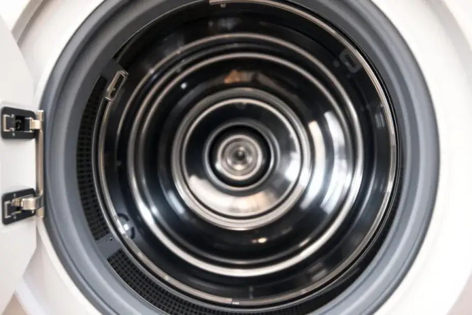 Zdjęcie Jak otworzyć zablokowane drzwi od pralki Beko - proste sposoby na awarię