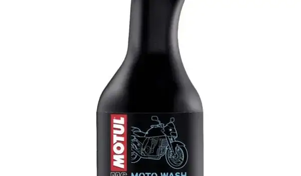 Zdjęcie MOTUL Moto Wash – skuteczne czyszczenie motocykli bez zarysowań
