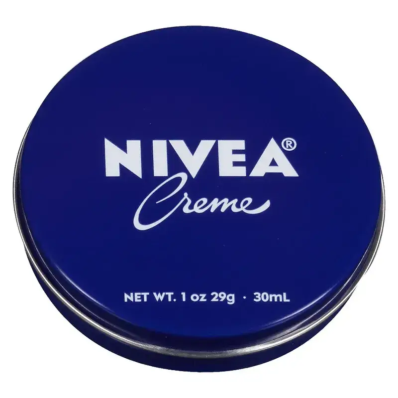 Zdjęcie Czy krem Nivea dobrze nawilża? Sprawdź, jak działa na skórę