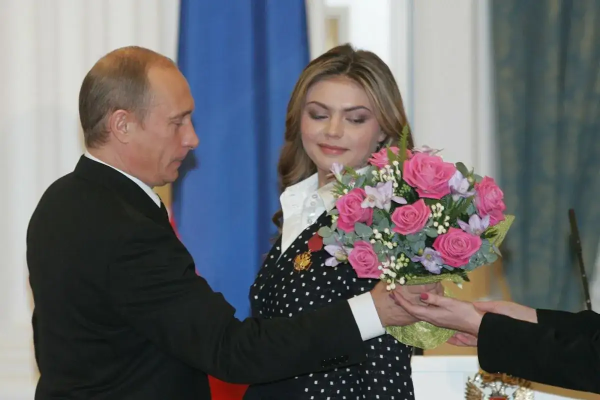 Zdjęcie Obecna żona Putina - zaskakujący wiek i kontrowersje