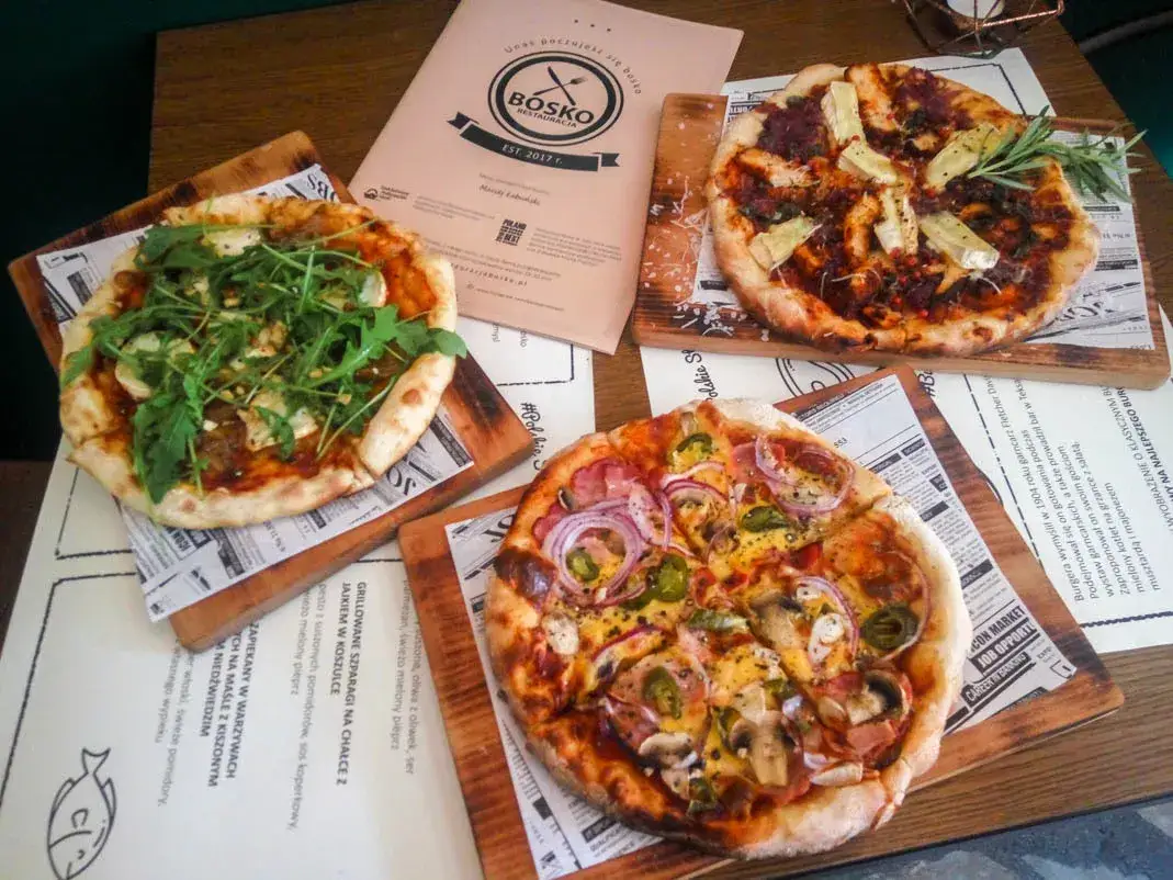 Zdjęcie Gdzie zjeść w Przemyślu? Odkryj najlepsze restauracje i smaki