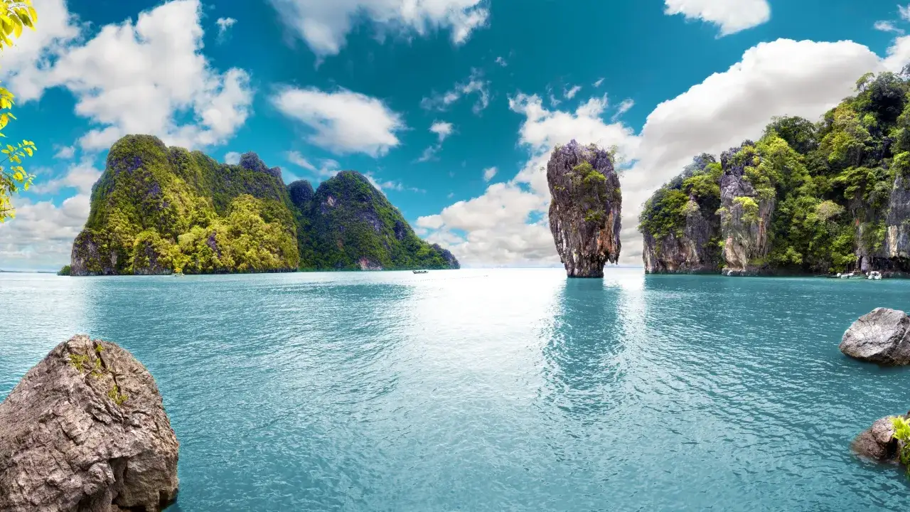 Zdjęcie Najlepszy czas na Phuket: Kiedy jechać, by uniknąć tłumów i wysokich cen?
