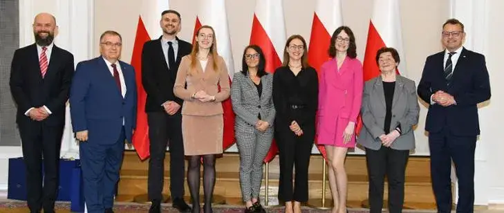 Zdjęcie Czy Marcin Romanowski ma żonę? Zaskakujące szczegóły o jego życiu osobistym