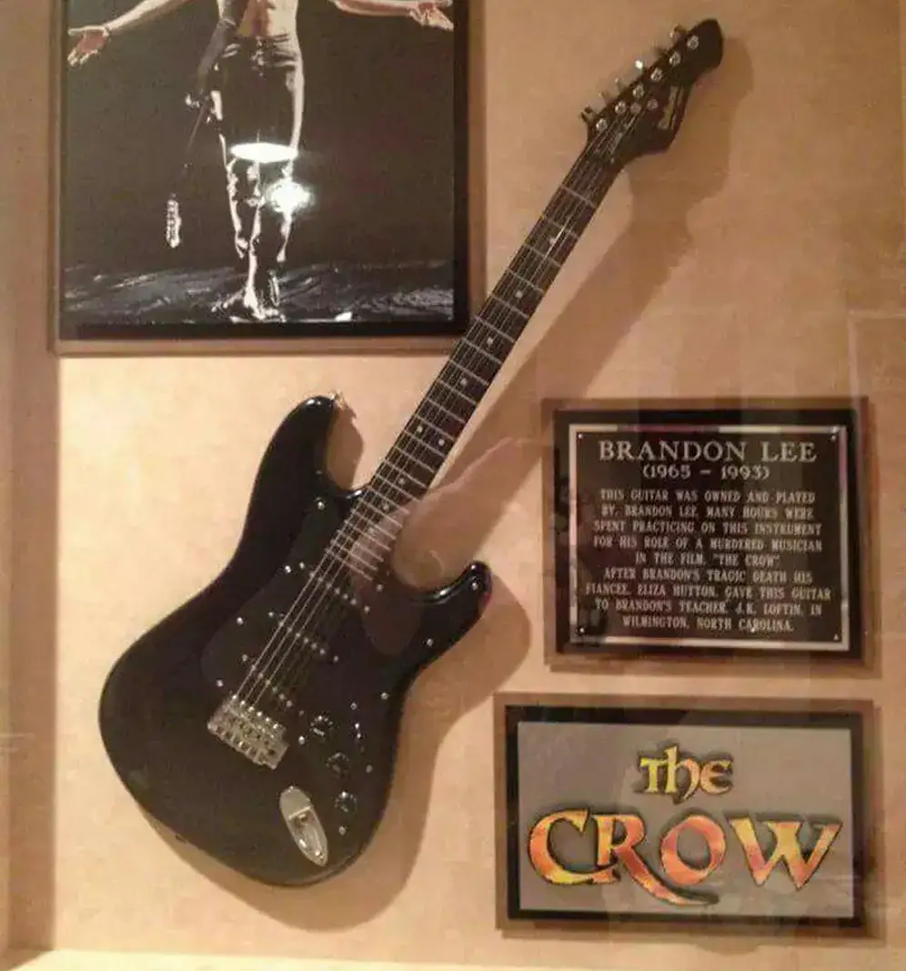 Zdjęcie Kruk horror - mroczna opowieść o zemście i stracie w filmie